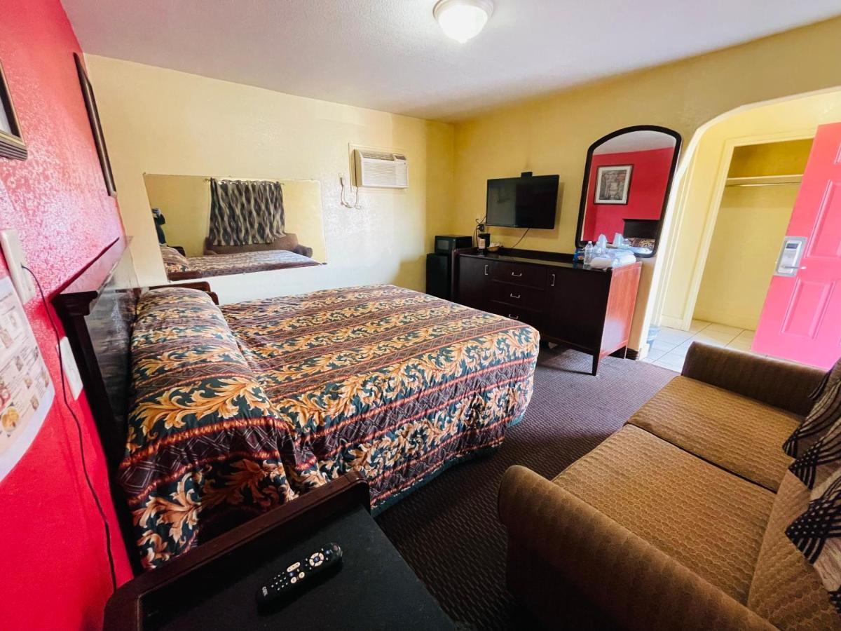 Royal Palms Motel & Rv Park Новий Орлеан Екстер'єр фото